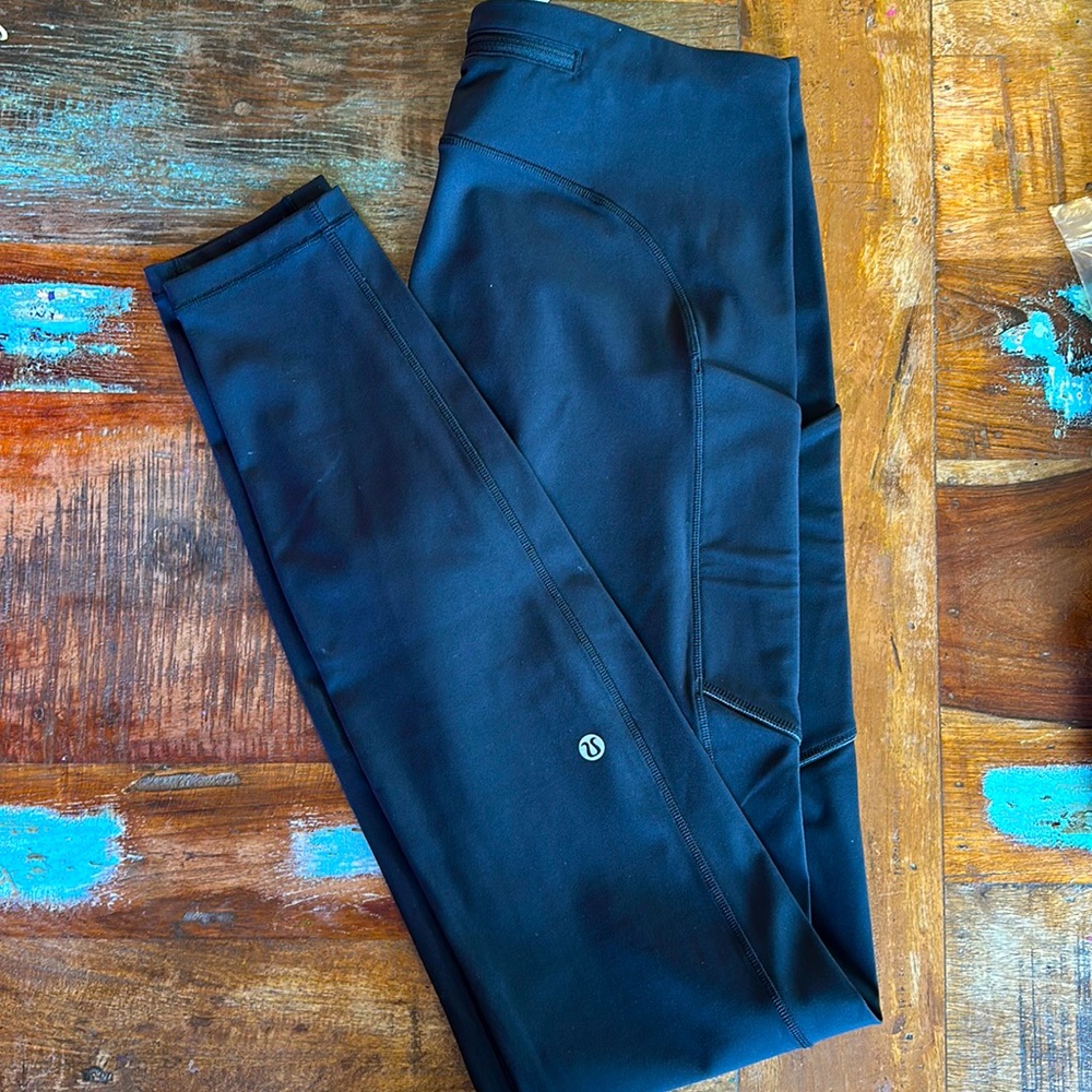 Lululemon size 8 Tall - running leggings!